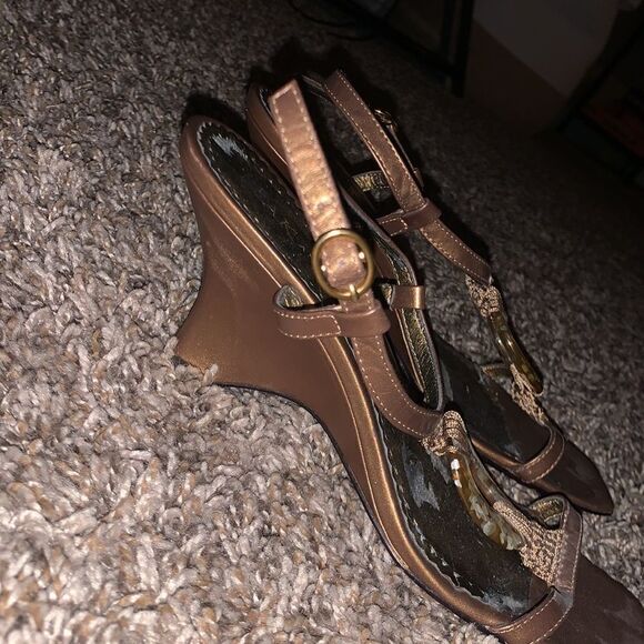 Anne Klein vintage leather wedges, size 6.5. - Picture 3 of 8